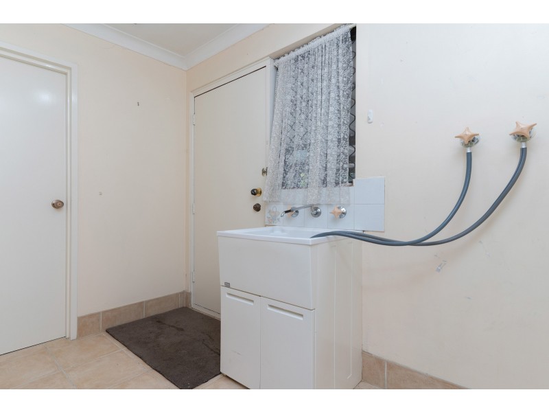 4 GYPSUM COURT, Koondoola WA 6064