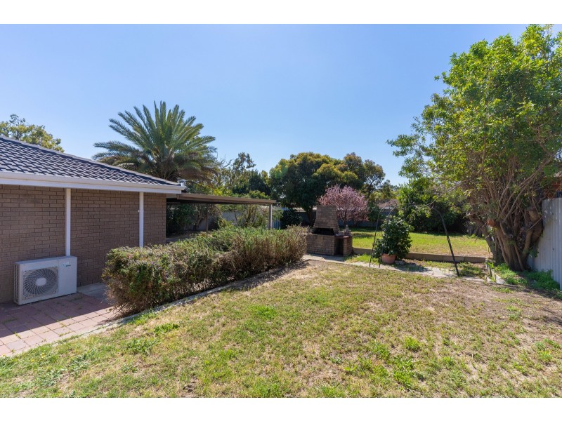 4 GYPSUM COURT, Koondoola WA 6064