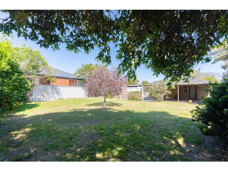 4 GYPSUM COURT, Koondoola WA 6064