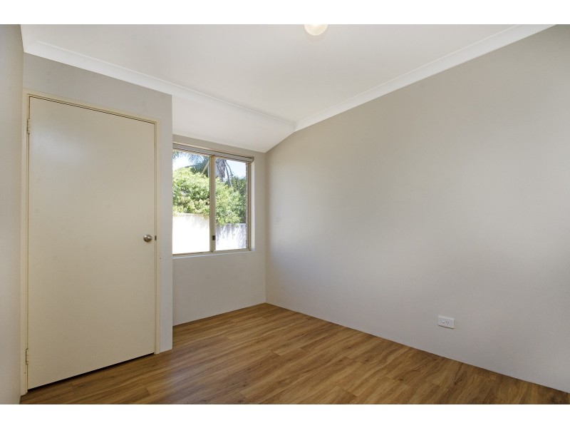 10A ELAND PLACE, Marangaroo WA 6064