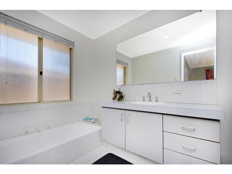 18B GREENWOOD RETREAT, Alexander Heights WA 6064