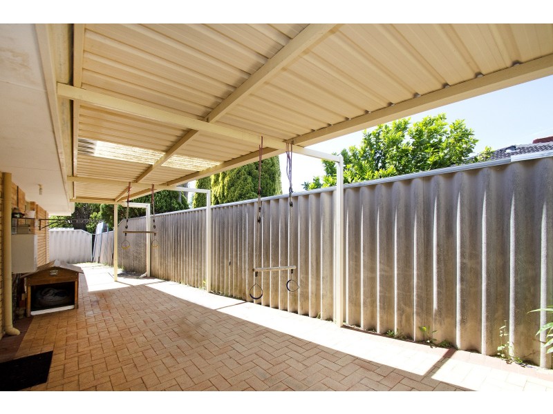 18B GREENWOOD RETREAT, Alexander Heights WA 6064