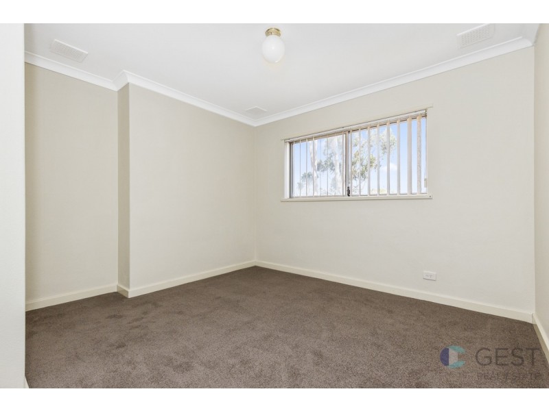 8/26 SALCOTT ROAD, Girrawheen WA 6064