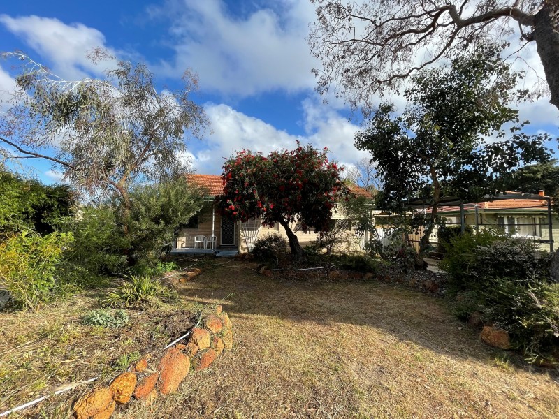 6 PEDLER PLACE, Balga WA 6061