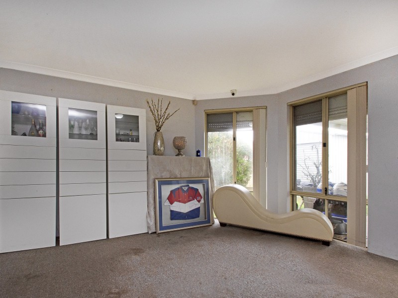 9 HUDLESTON RISE, Alexander Heights WA 6064