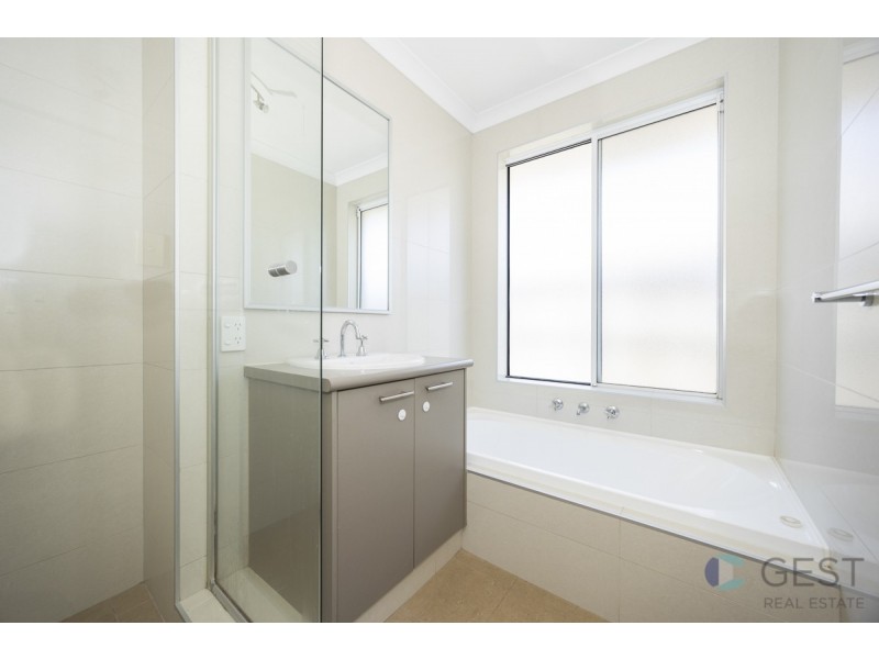 14 HEDLOW WAY, Ellenbrook WA 6069