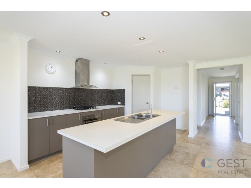 14 HEDLOW WAY, Ellenbrook WA 6069