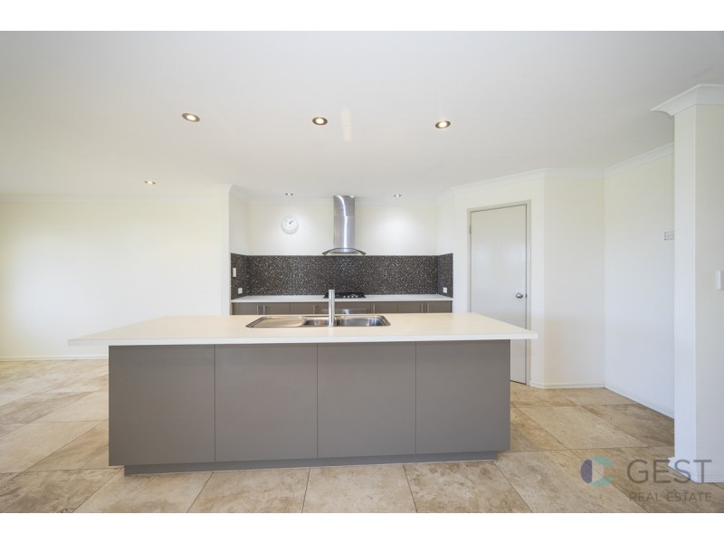 14 HEDLOW WAY, Ellenbrook WA 6069