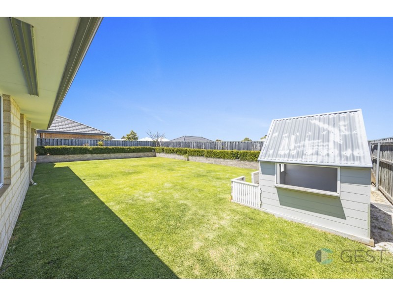 14 HEDLOW WAY, Ellenbrook WA 6069