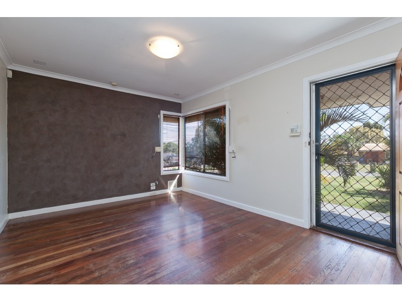 37 POINTER WAY, Girrawheen WA 6064