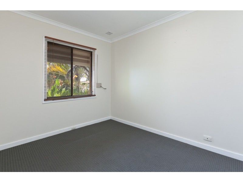 37 POINTER WAY, Girrawheen WA 6064