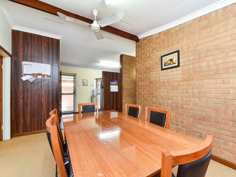 13 SANDERSON STREET, Embleton WA 6062