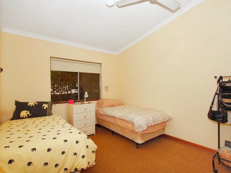 13 SANDERSON STREET, Embleton WA 6062