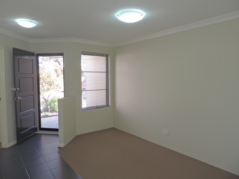 69 COTTESLOE CRESCENT, Secret Harbour WA 6173