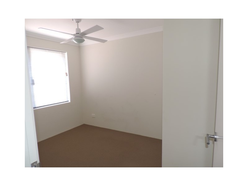 69 COTTESLOE CRESCENT, Secret Harbour WA 6173