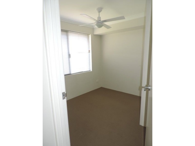 69 COTTESLOE CRESCENT, Secret Harbour WA 6173