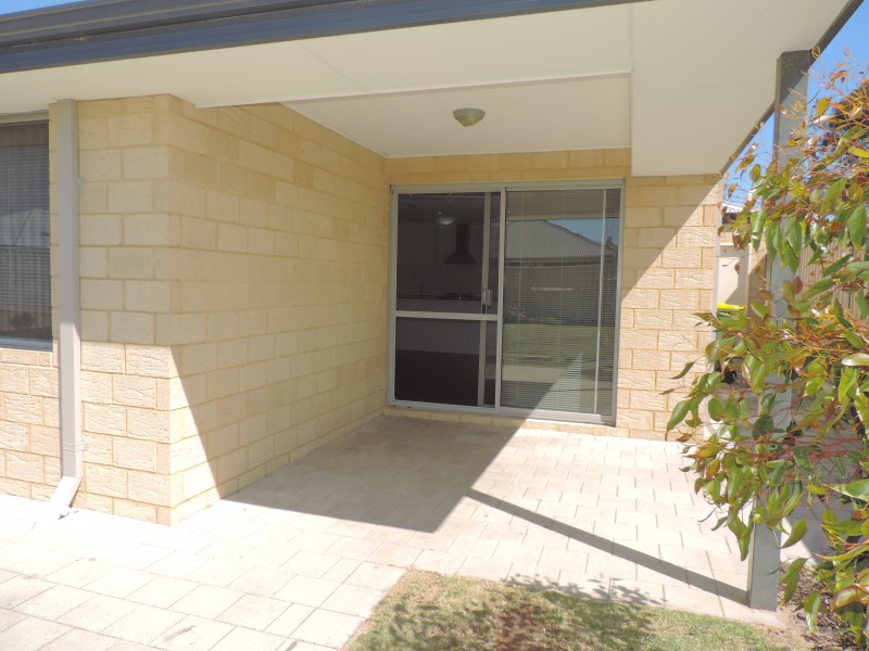 69 COTTESLOE CRESCENT, Secret Harbour WA 6173