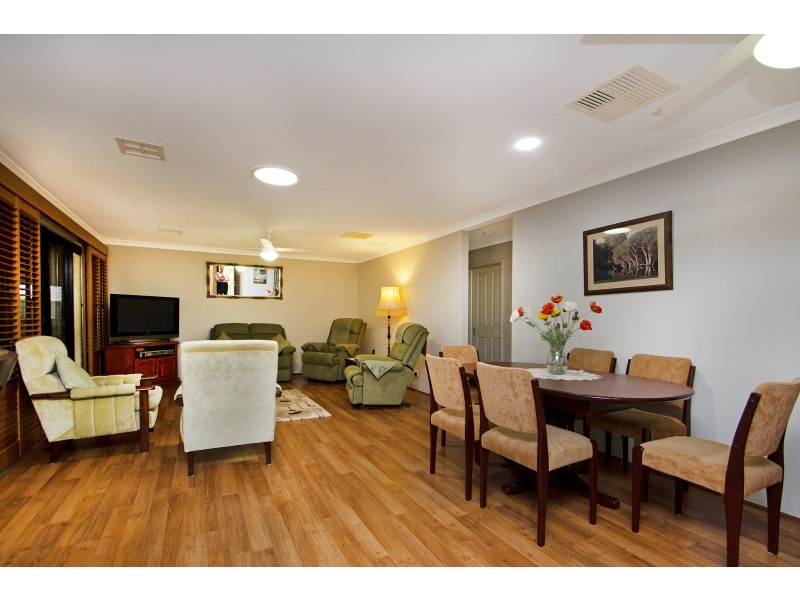 10 EVINGTON PASS, Landsdale WA 6065