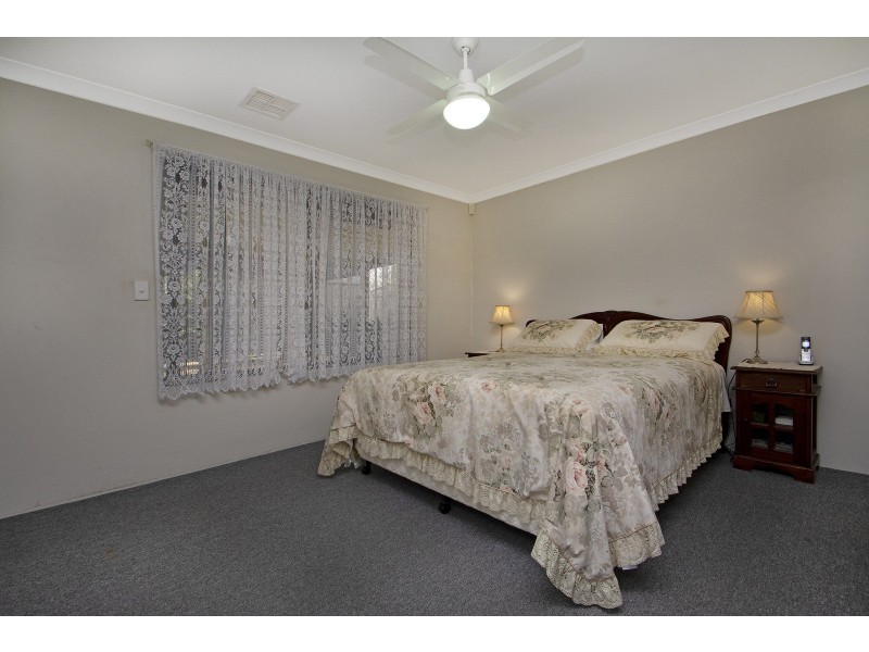 10 EVINGTON PASS, Landsdale WA 6065