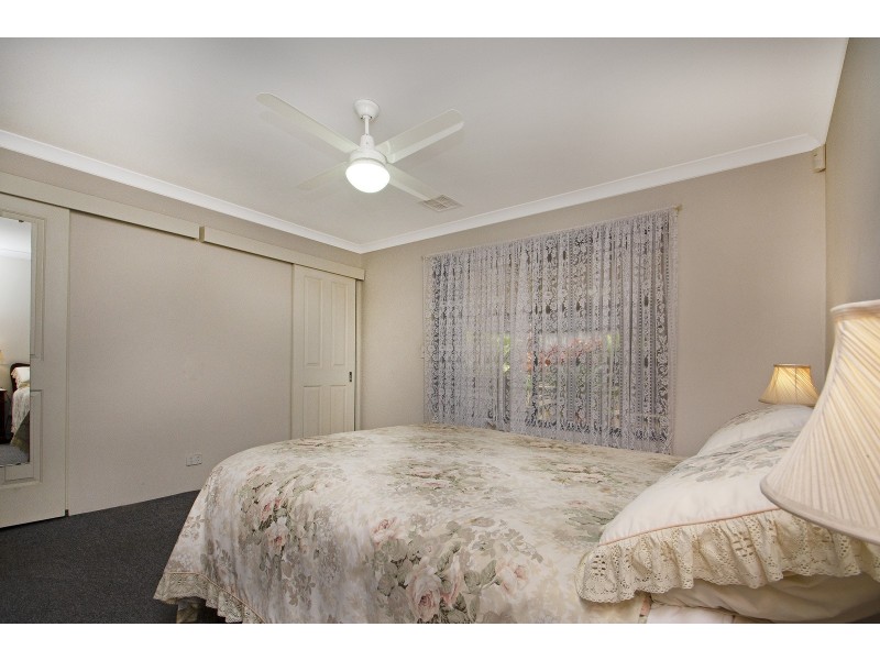 10 EVINGTON PASS, Landsdale WA 6065