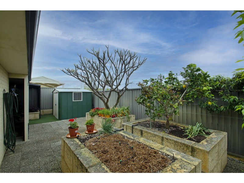 10 EVINGTON PASS, Landsdale WA 6065