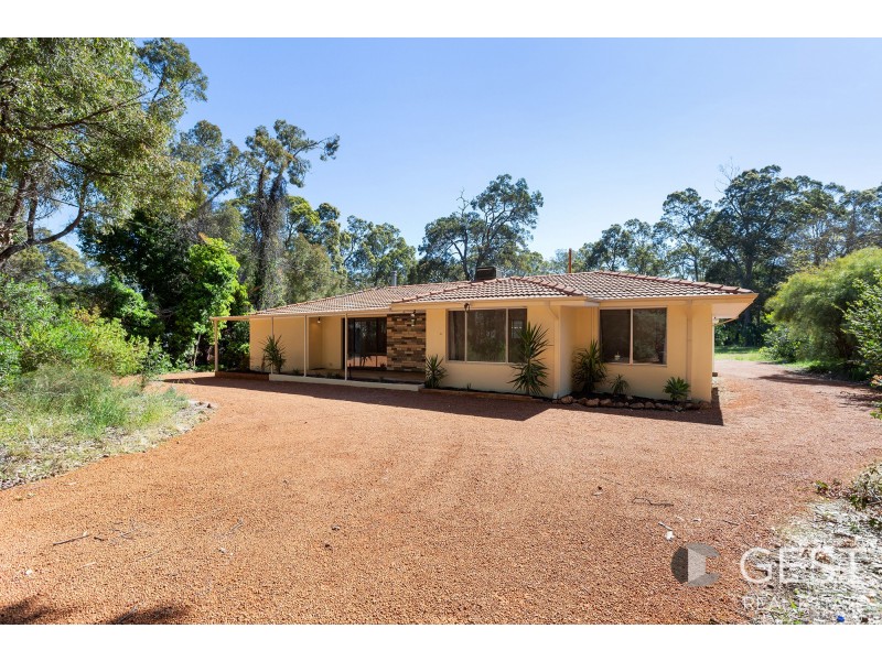 1075 STONEVILLE ROAD, Mundaring WA 6073