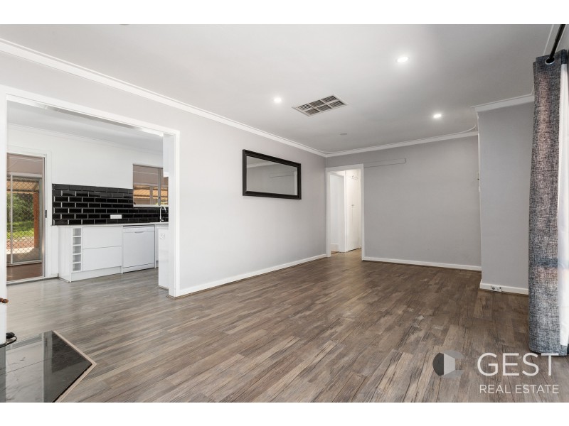 1075 STONEVILLE ROAD, Mundaring WA 6073