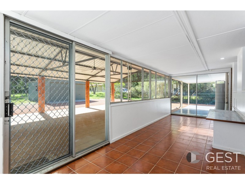 1075 STONEVILLE ROAD, Mundaring WA 6073