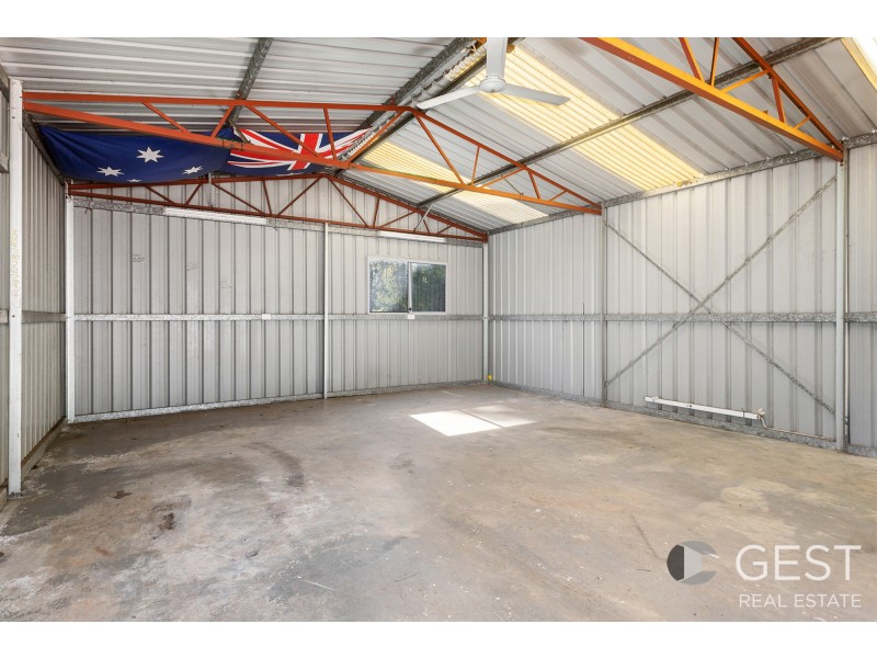 1075 STONEVILLE ROAD, Mundaring WA 6073