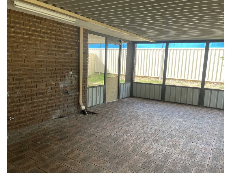 15 WINTERSWEET RAMBLE, Mirrabooka WA 6061