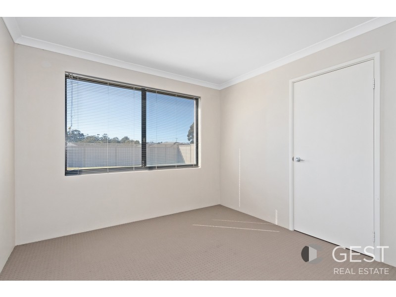 6 Birmingham Way, Darch WA 6065