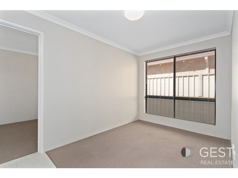 6 Birmingham Way, Darch WA 6065