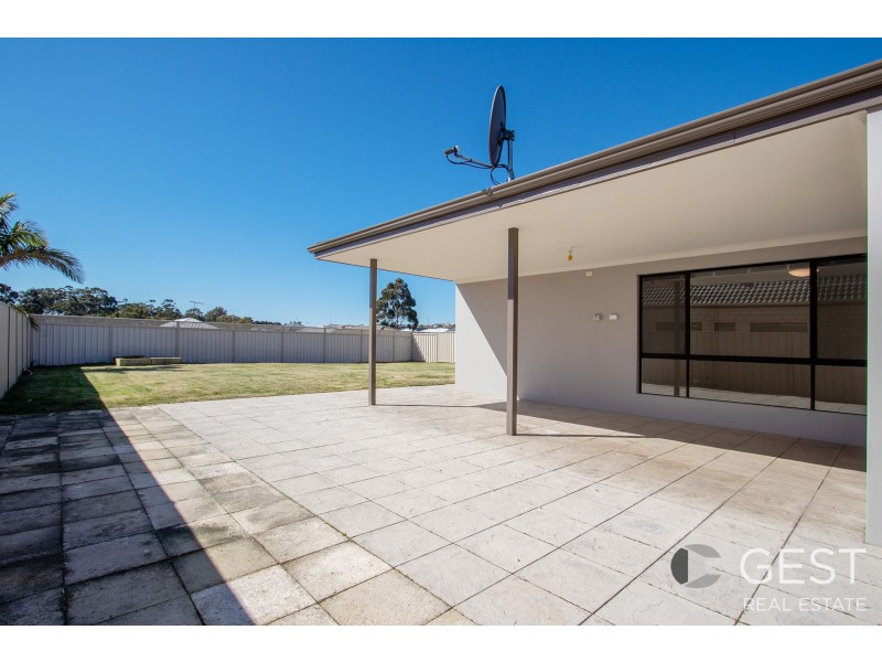 6 Birmingham Way, Darch WA 6065