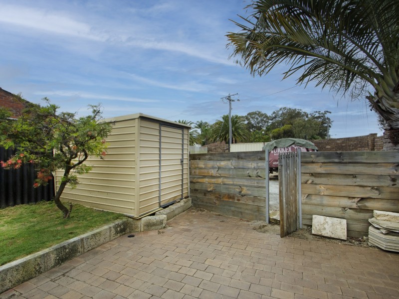 81 WONAMBI WAY, Wanneroo WA 6065