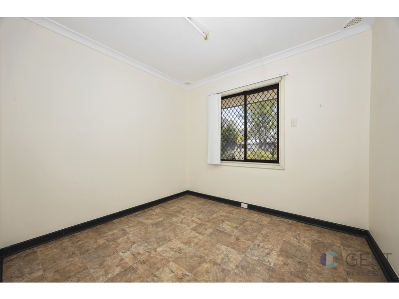 9 ROCHFORD WAY, Girrawheen WA 6064