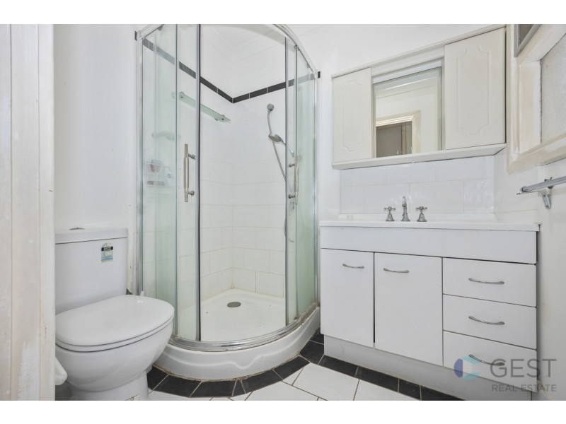 9 ROCHFORD WAY, Girrawheen WA 6064