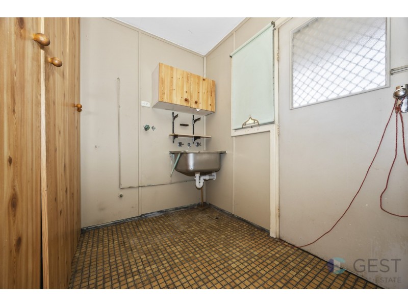 9 ROCHFORD WAY, Girrawheen WA 6064