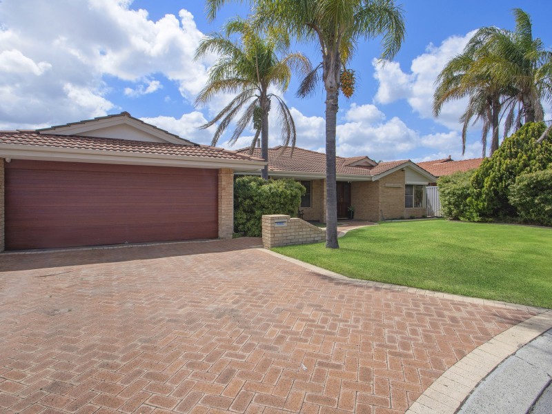 5 ZEIL COURT, Alexander Heights WA 6064