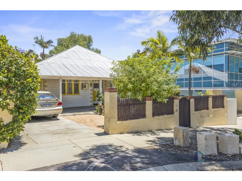 2 NORWOOD ROAD, Rivervale WA 6103