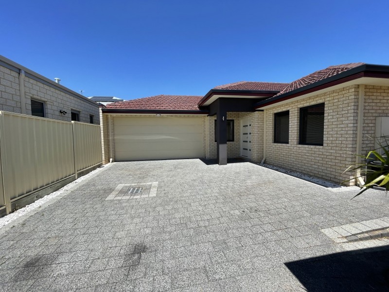 26C RATHAY STREET, Victoria Park WA 6100