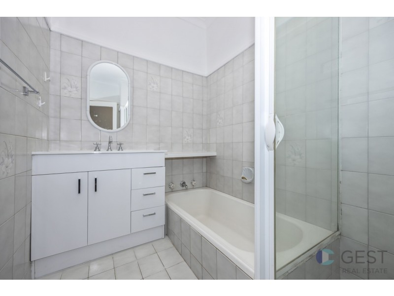 6 WILLIAMSON AVENUE, Belmont WA 6104