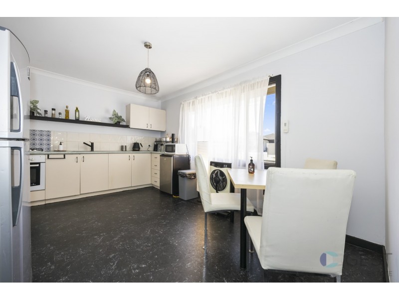 6 BRECKNOCK WAY, Girrawheen WA 6064