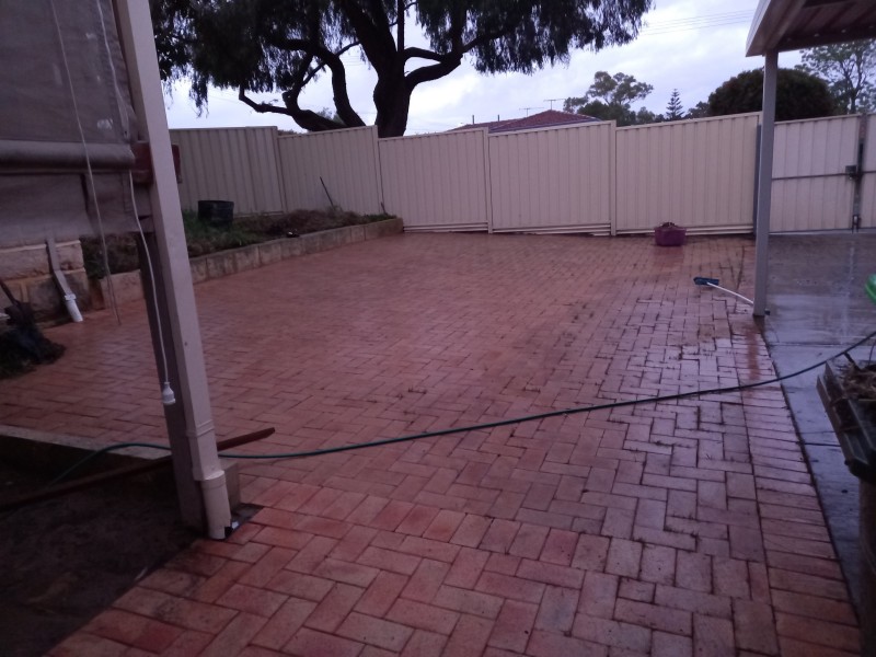 6 BRECKNOCK WAY, Girrawheen WA 6064