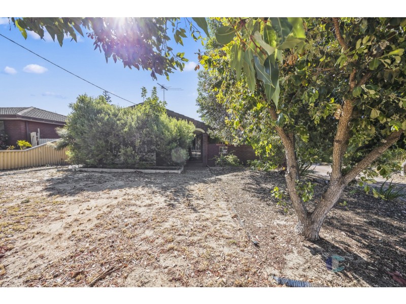 73 DANBURY CRESCENT, Girrawheen WA 6064