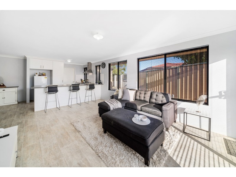 6B CYGNET COURT, High Wycombe WA 6057
