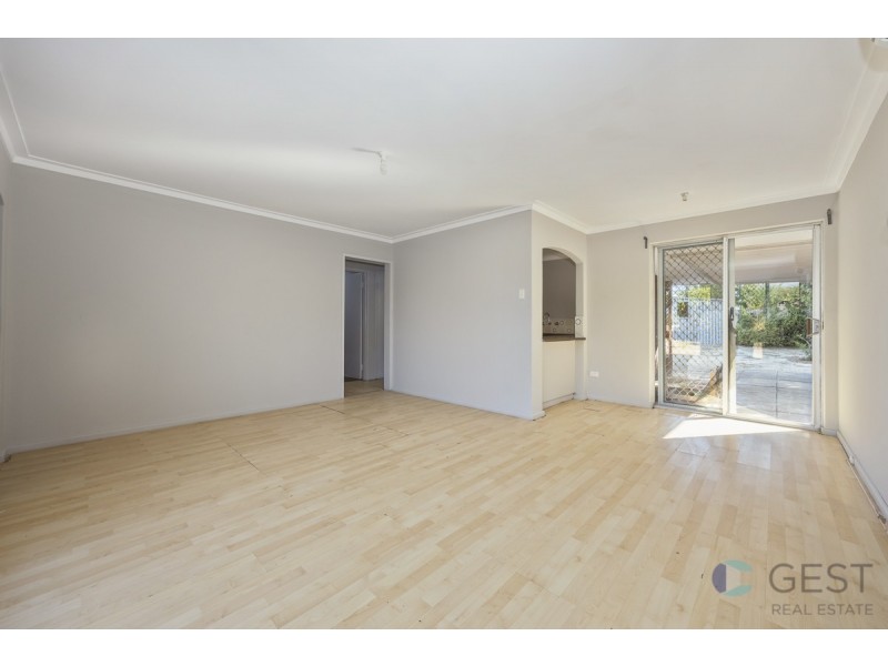 59B CLOVER SQUARE, Girrawheen WA 6064