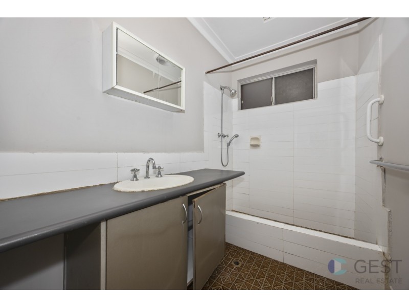 59B CLOVER SQUARE, Girrawheen WA 6064