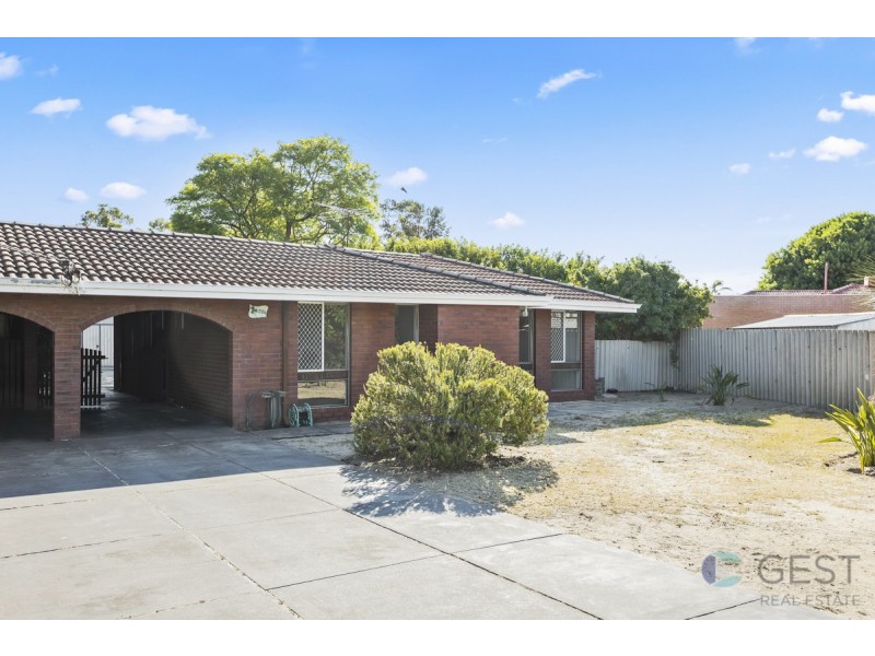 59B CLOVER SQUARE, Girrawheen WA 6064