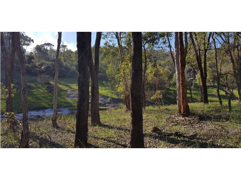 108 CONNEMARA DRIVE, Brigadoon WA 6069