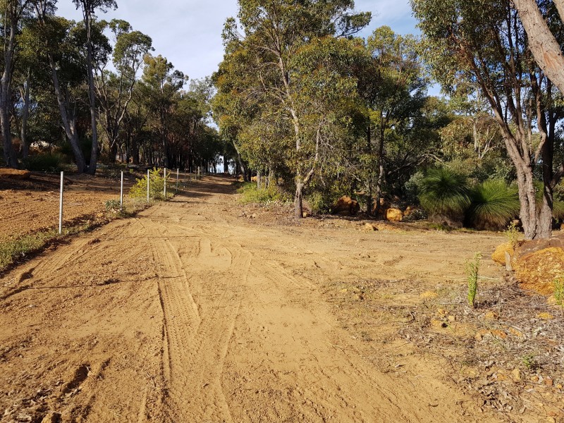 108 CONNEMARA DRIVE, Brigadoon WA 6069